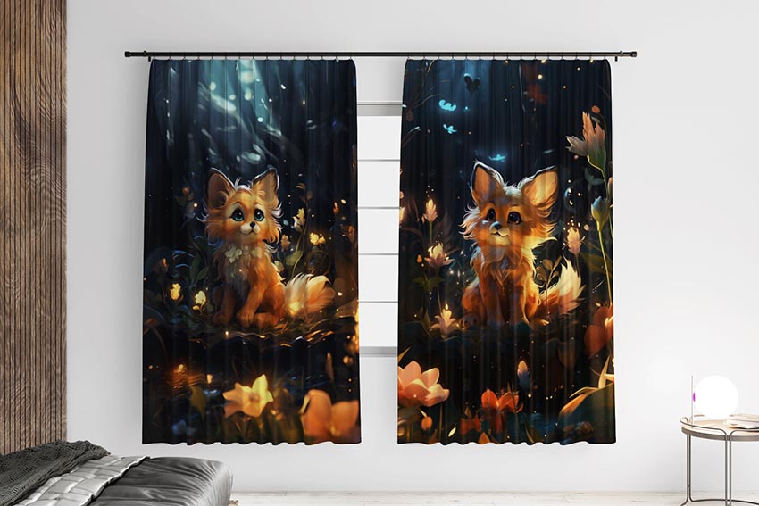 Лисичка у лісі Fox in the forest