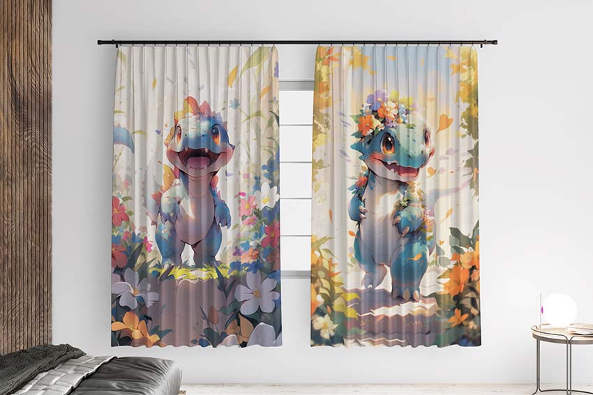 Маленький дракон з вінком Little dragon with a wreath