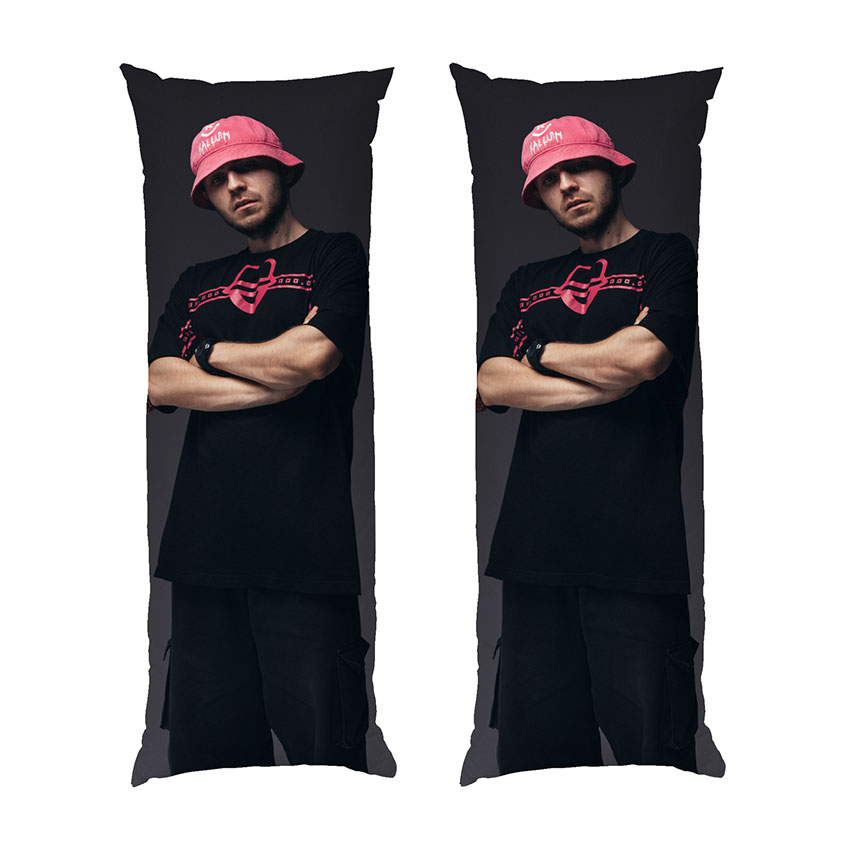 Олег Псюк Група Калуш Рожева панама Oleg Psyuk Kalush group Pink panama