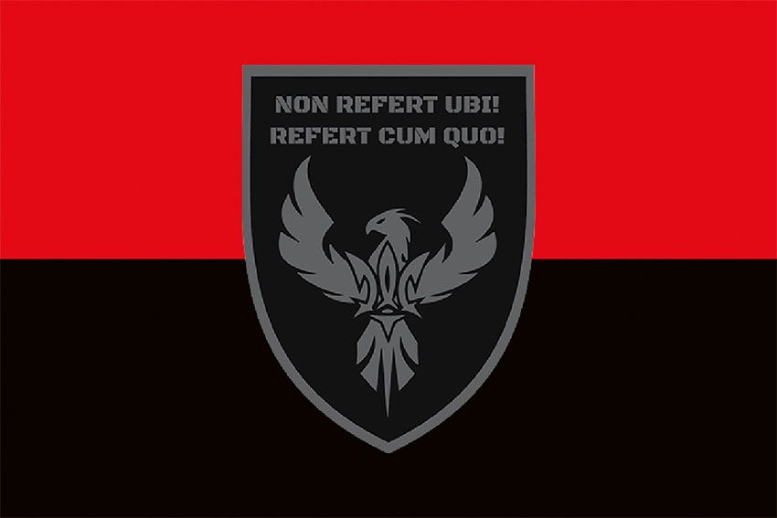 Прапор 424 окремого батальйону безпілотних систем «SVAROG» (424 ОББпС) ЗСУ червоно чорний