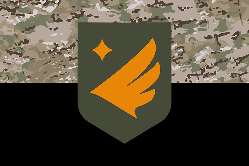 Прапор роти ударних БПЛА 411 ОБ БпАК «Яструби» ЗСУ камуфляж чорний