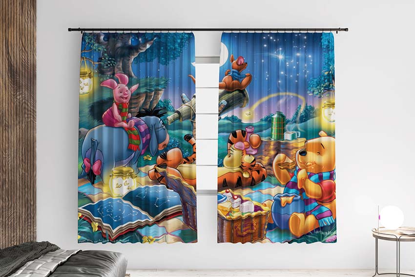 Вінні Пух з друзями та зоряне небо Winnie the Pooh with friends and the starry sky