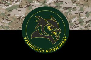 prapor zsu 49 ntsr navchalnyi tsentr rozvidky kamufliazh chornyi jpg